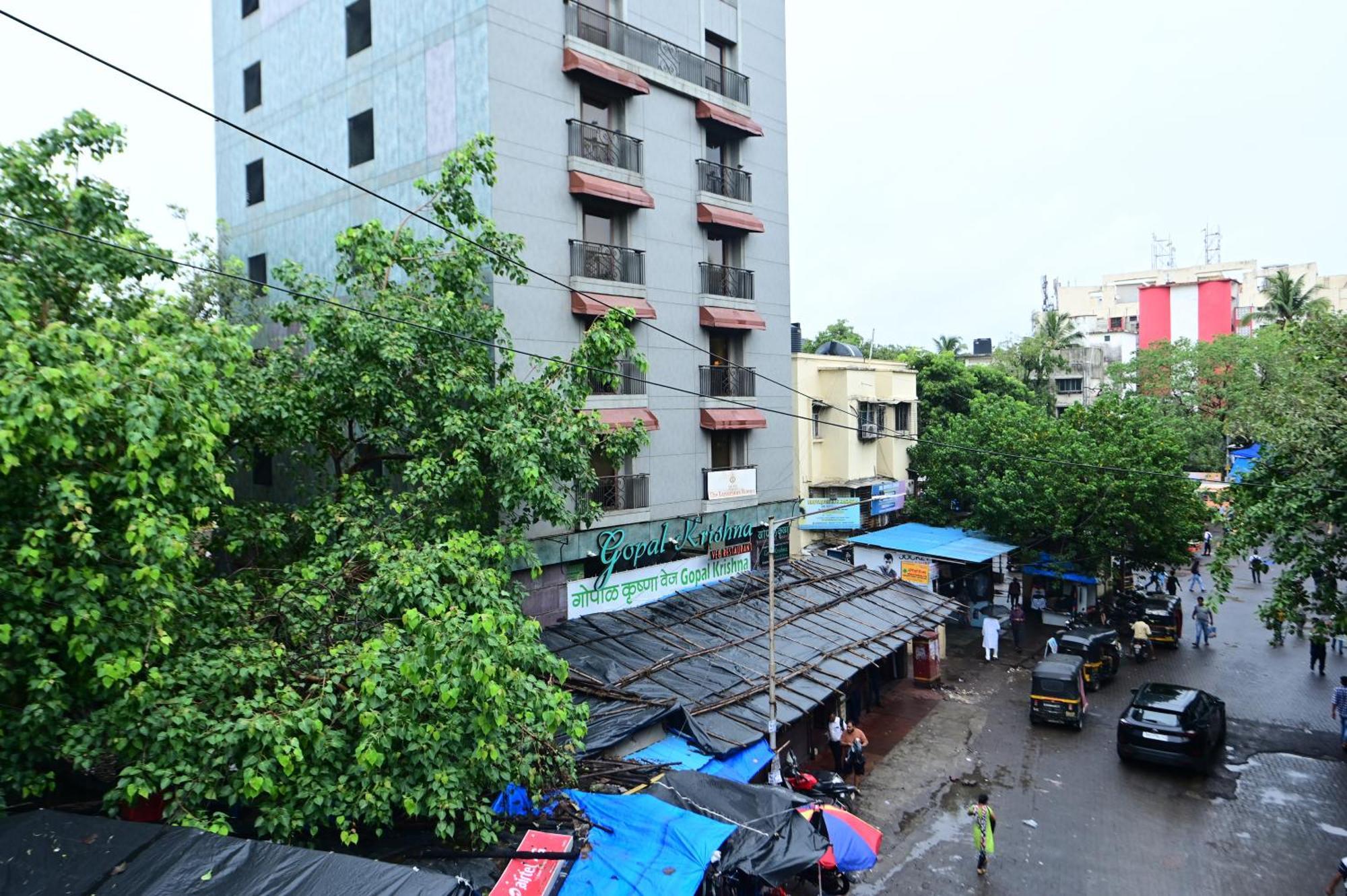 Hotel Sai Inn Mumbai  Buitenkant foto